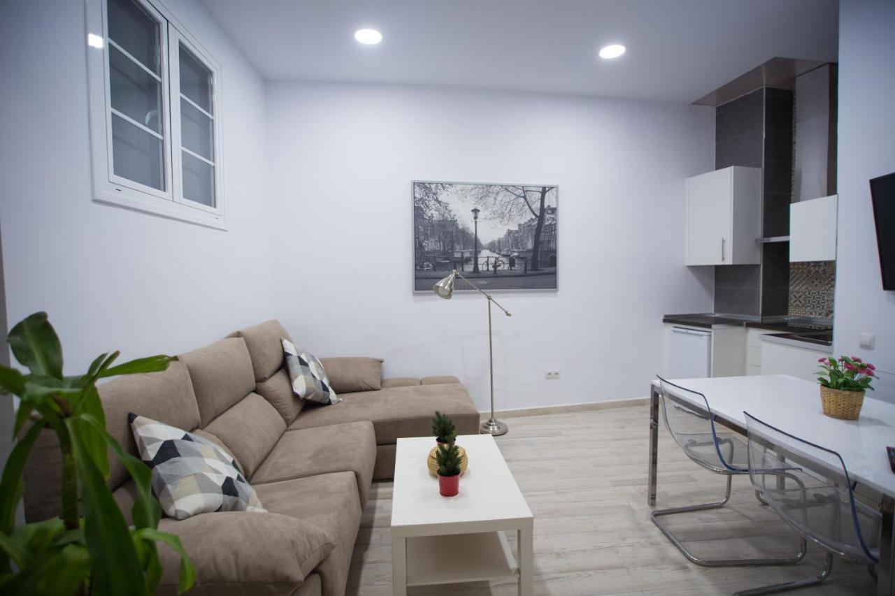 Apartamentos Catedral Málaga Eksteriør bilde