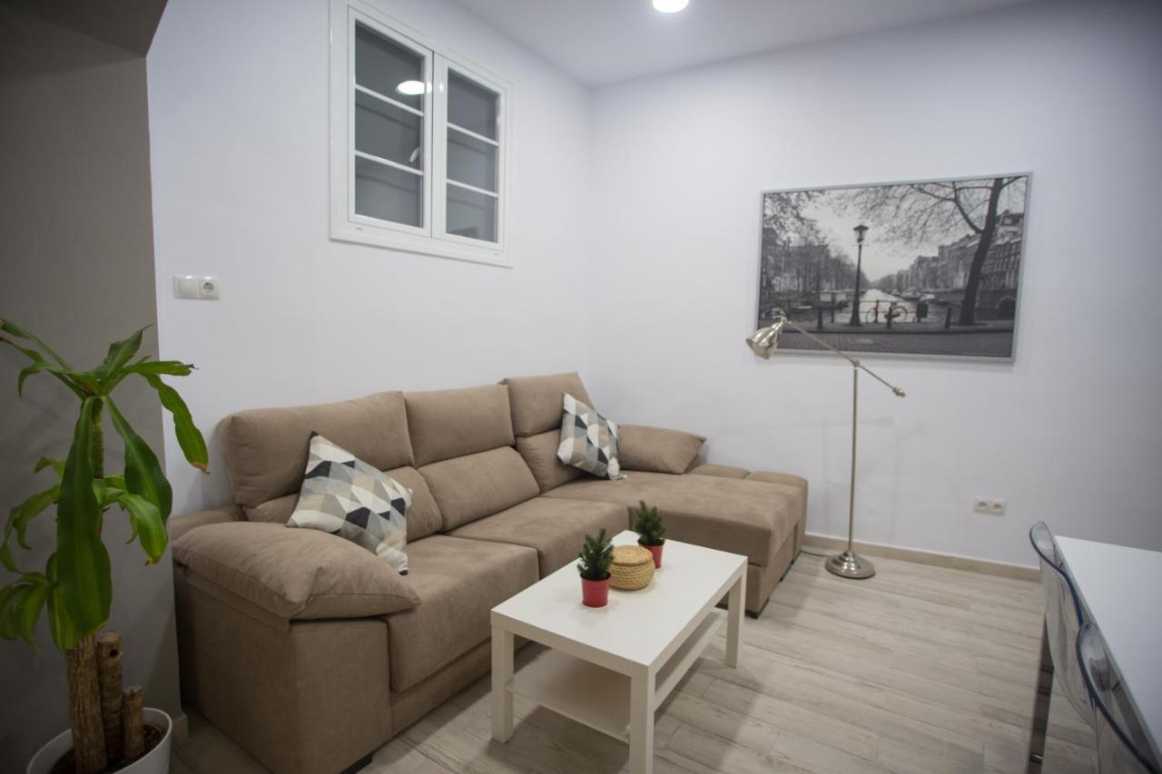 Apartamentos Catedral Málaga Eksteriør bilde